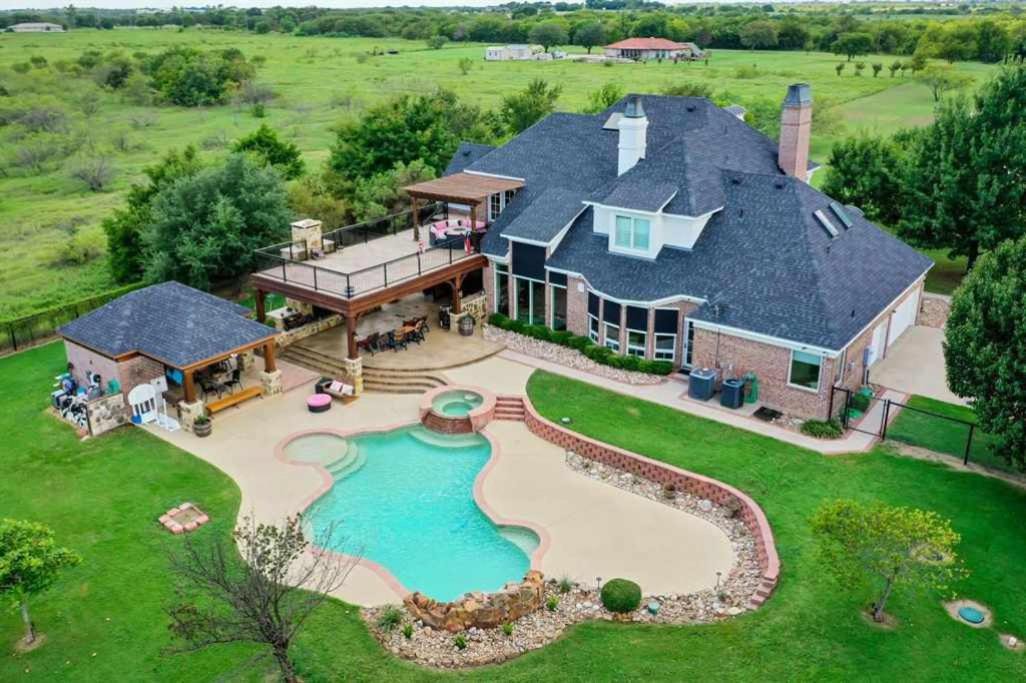 Photo of Outdoor in Sanger