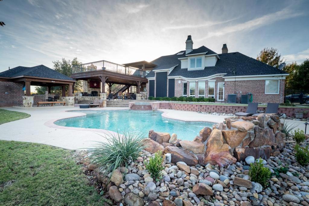 Photo of Outdoor in Sanger