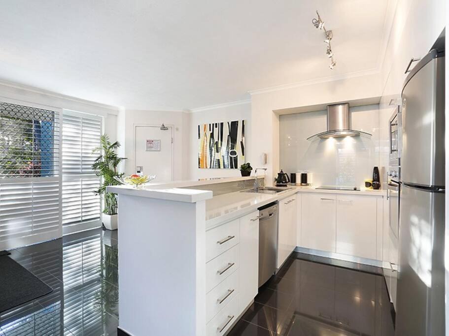 Photo of Kitchen in Mermaid Beach