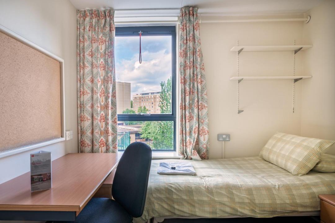 Photo of Others in Finsbury