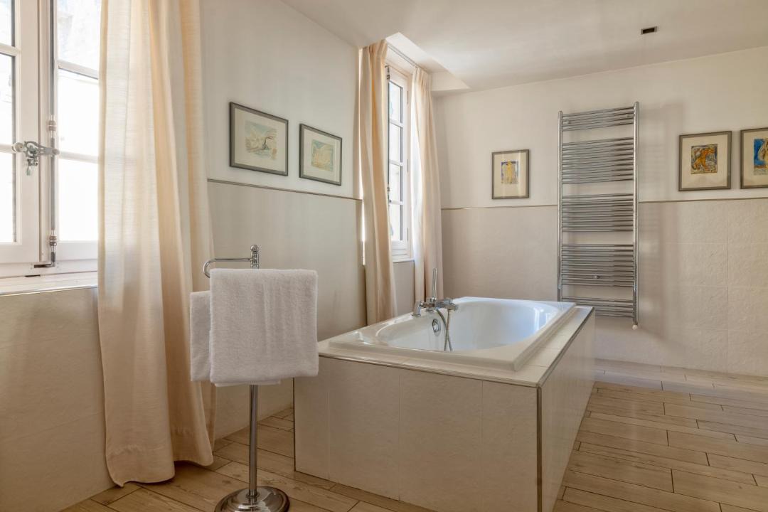 Photo of Bathroom in Villeneuve-les-Avignon