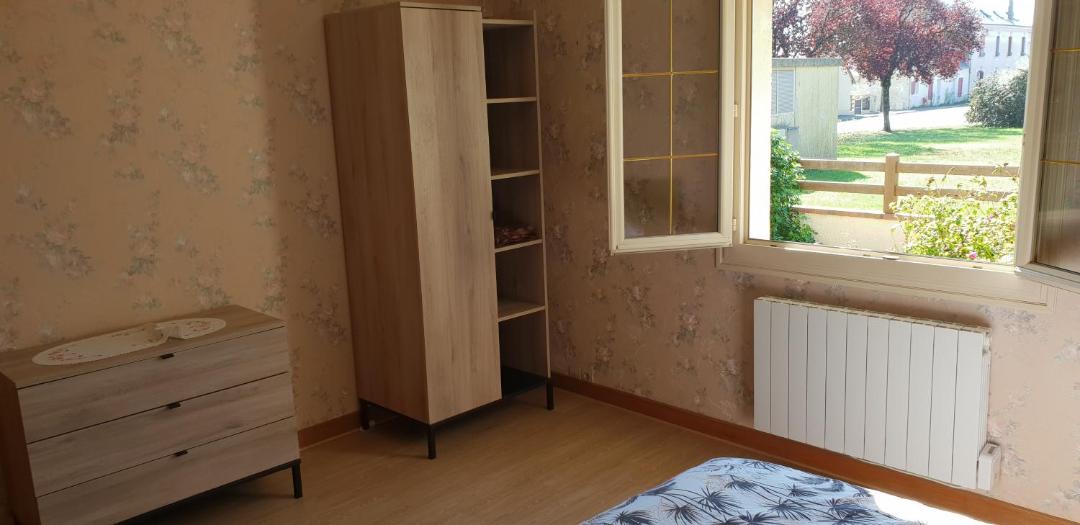 Photo of Bedroom in La Suze-sur-Sarthe