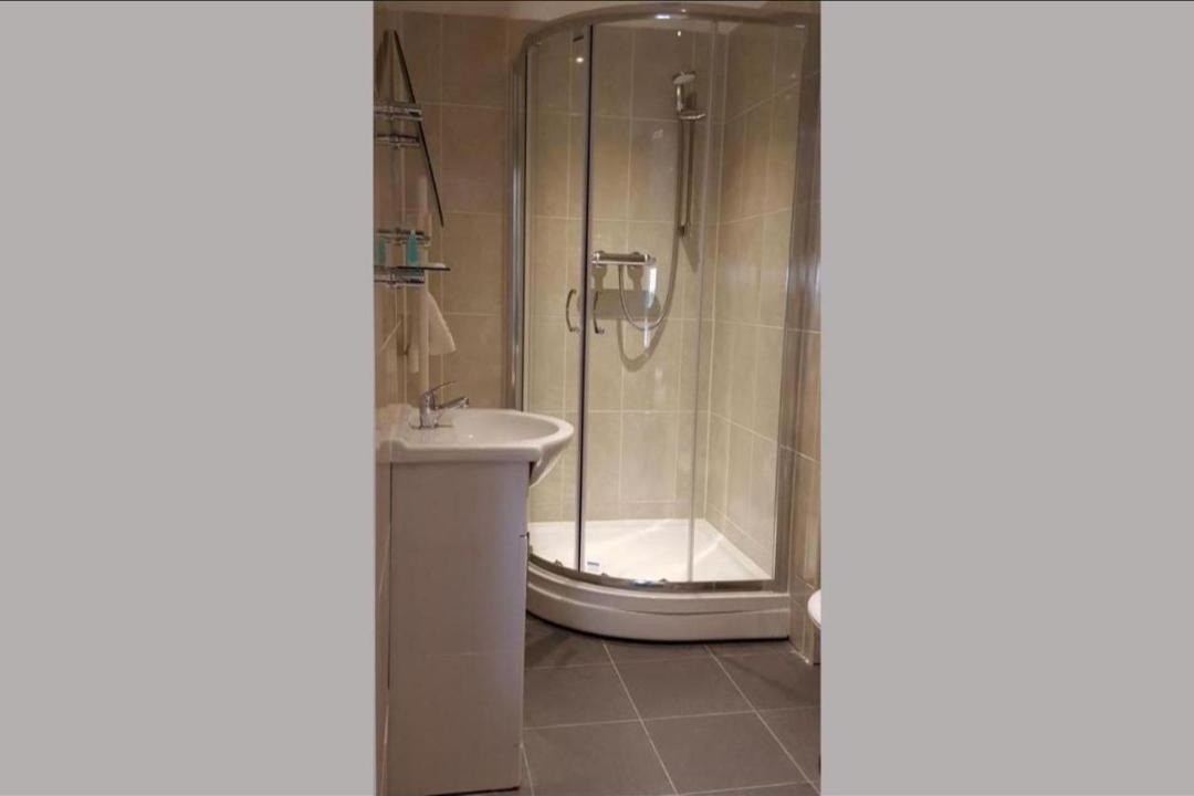 Photo of Bathroom in Desborough