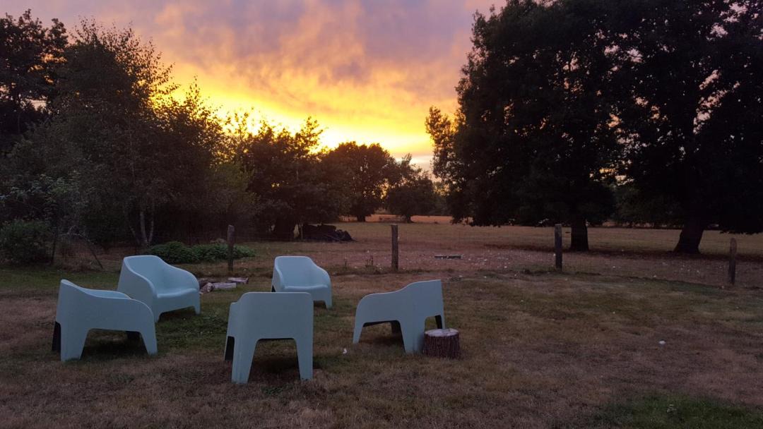 Photo of Others in Denee