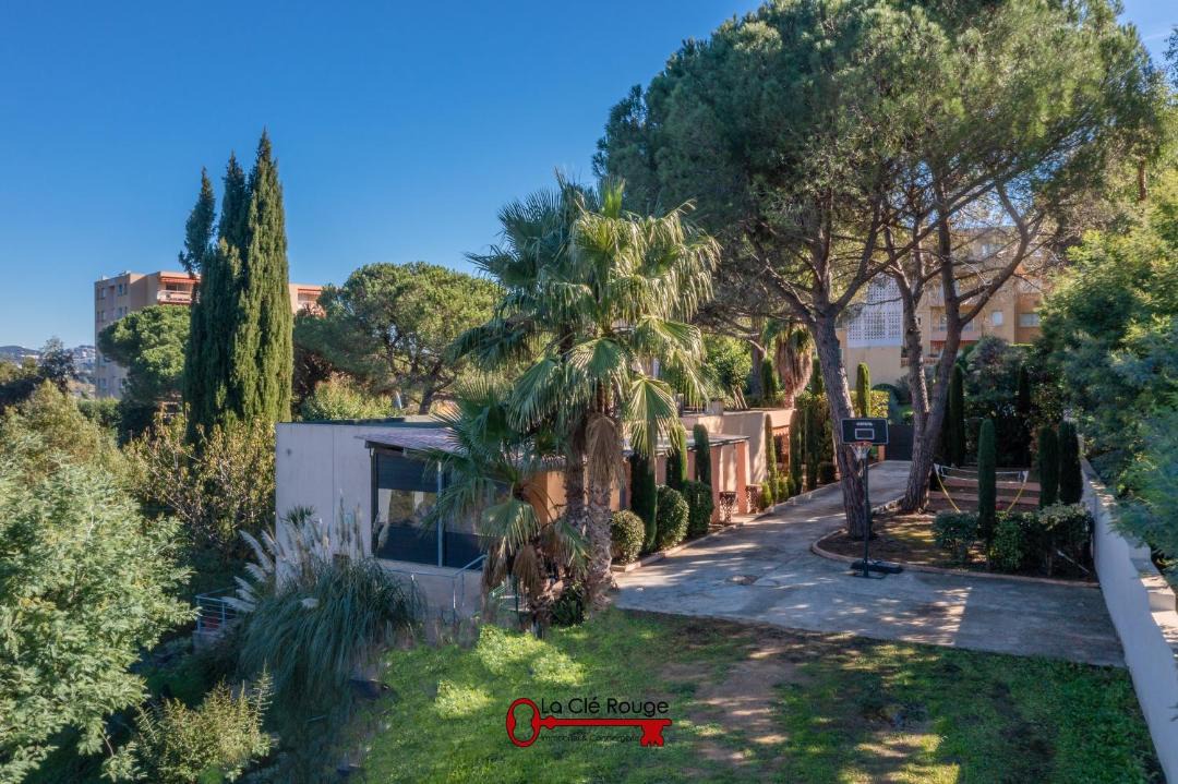 Photo of Others in Les Termes