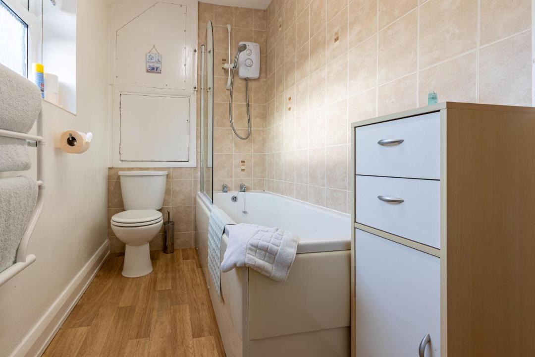 Photo of Bathroom in Hailsham