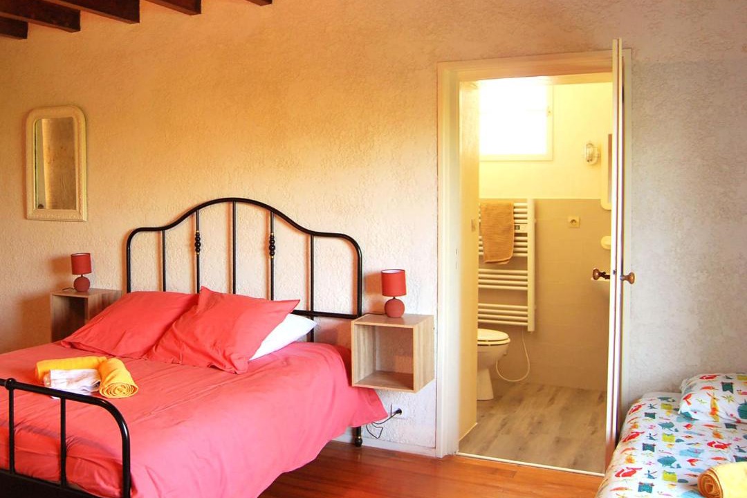 Photo of Others in Chenac-Saint-Seurin-d'Uzet