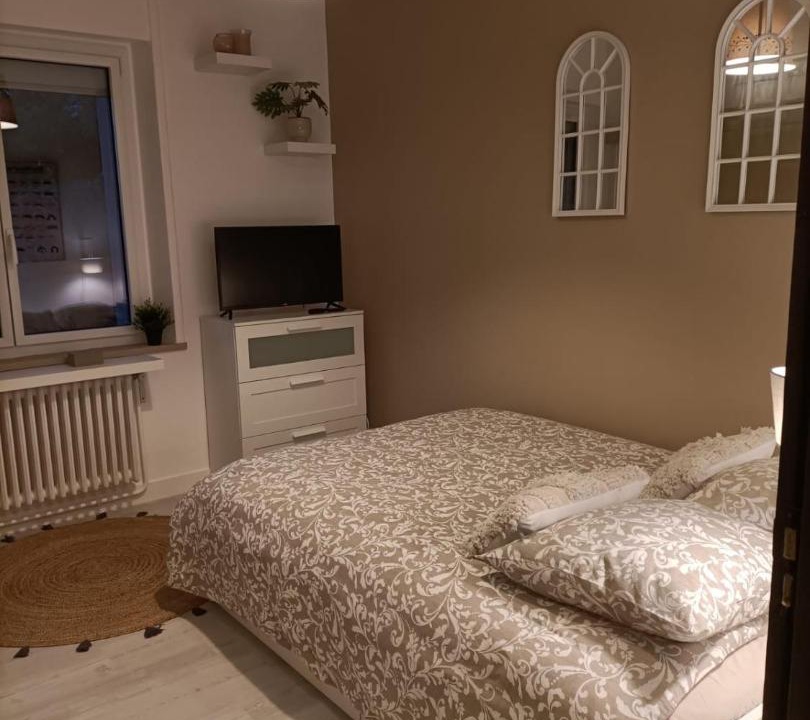 Photo of Others in Vire