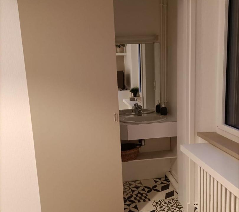 Photo of Others in Vire