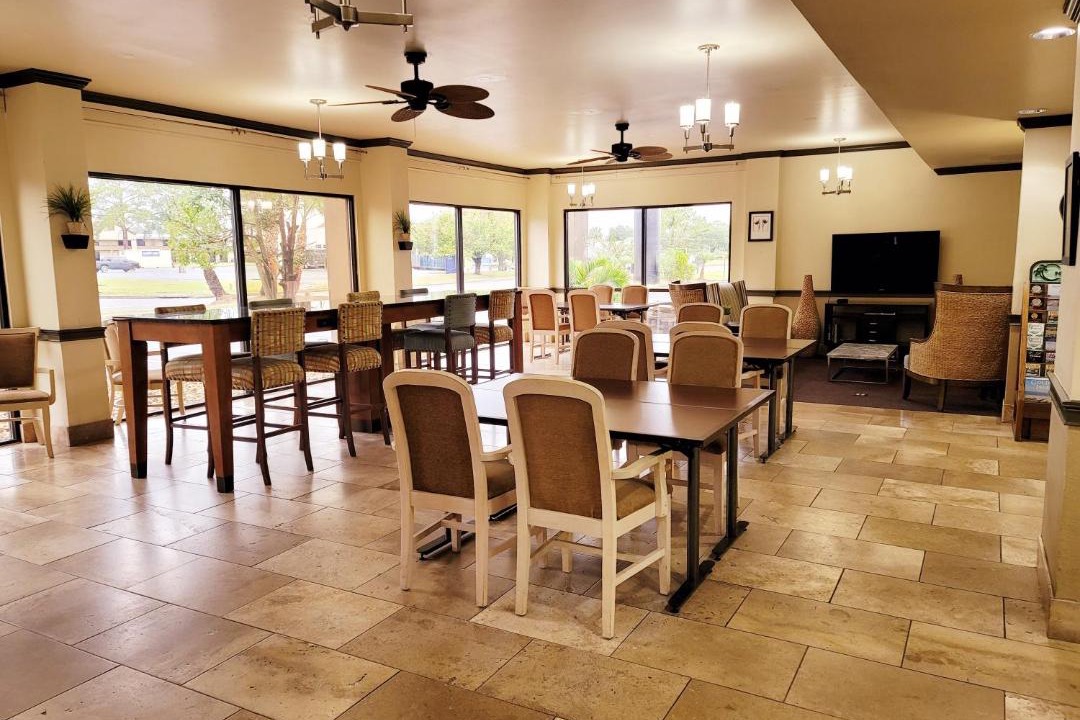 Photo of Livingroom in Dock Junction