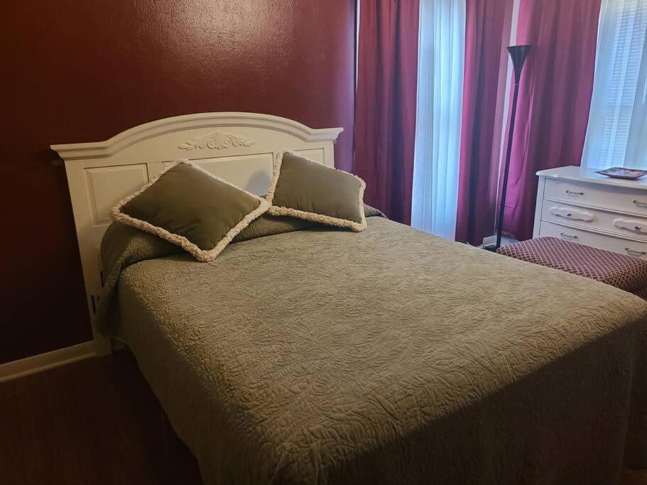 Photo of Bedroom in Victoria