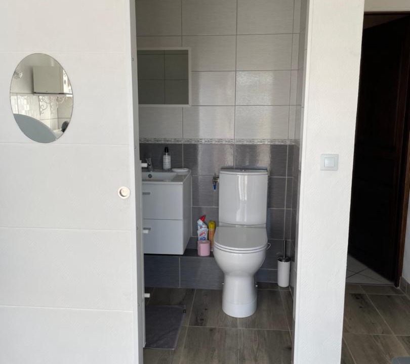 Photo of Bathroom in Olivet