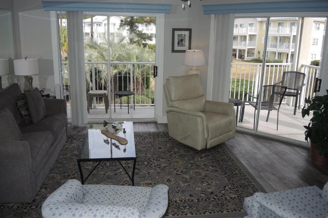 Photo of Patio Balcony in Calabash