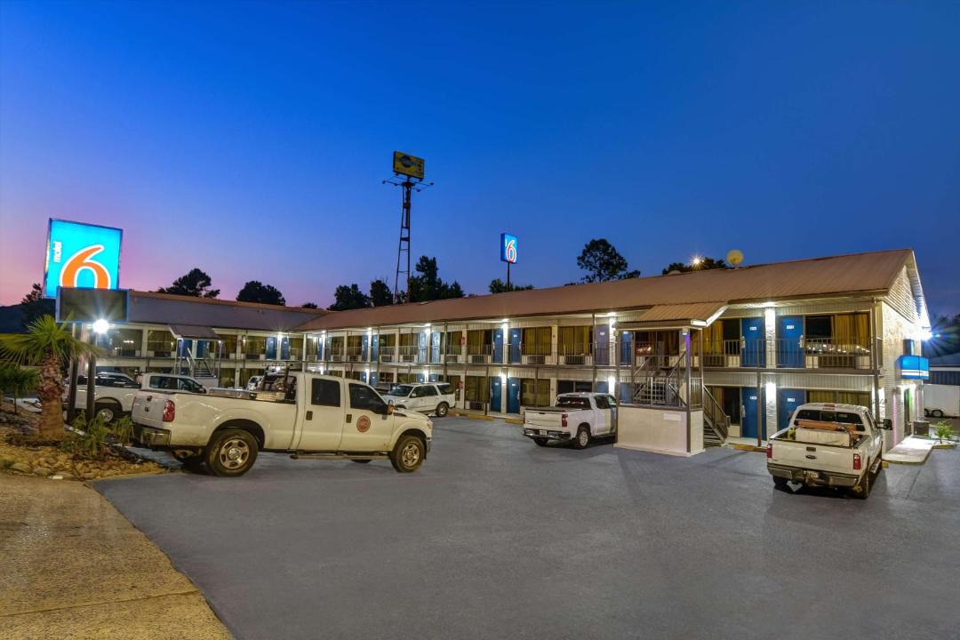 Photo of Others in Dalton