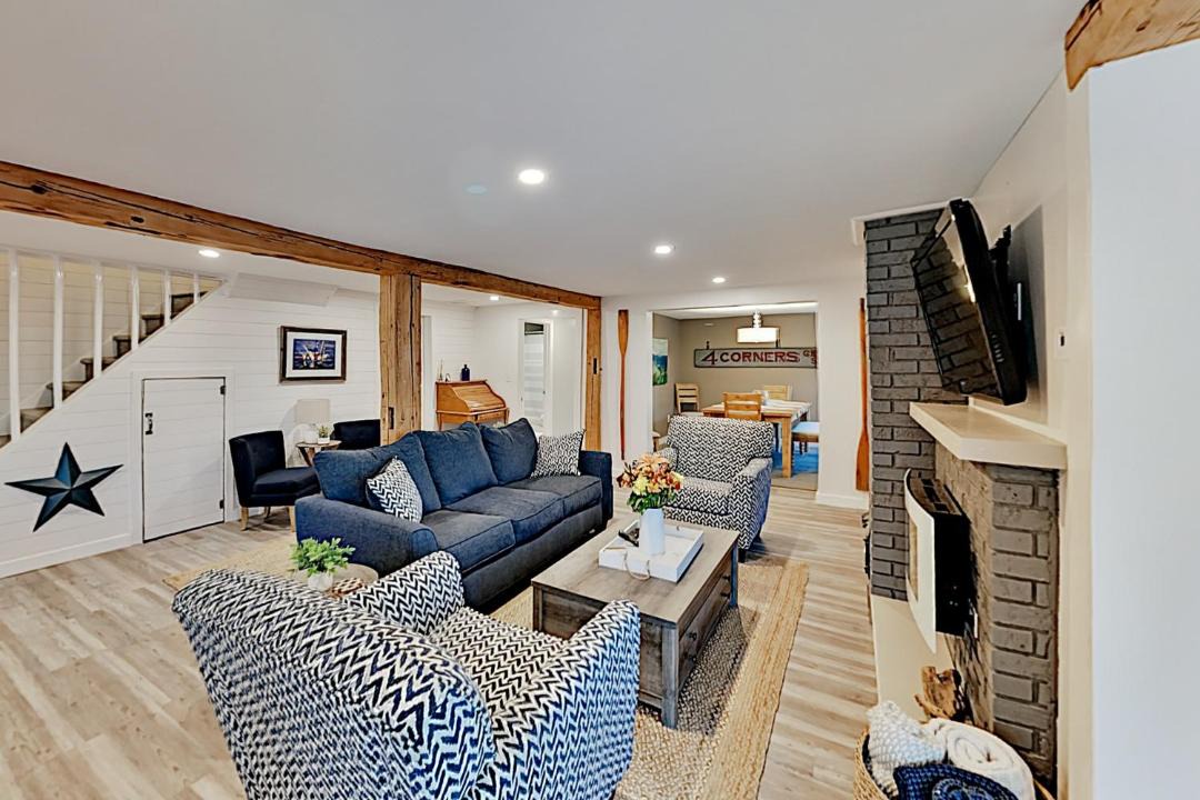 Photo of Livingroom in Kennebunkport