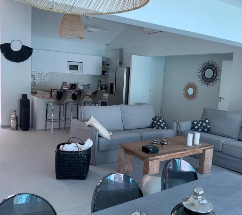 Photo of Livingroom in Orient Bay