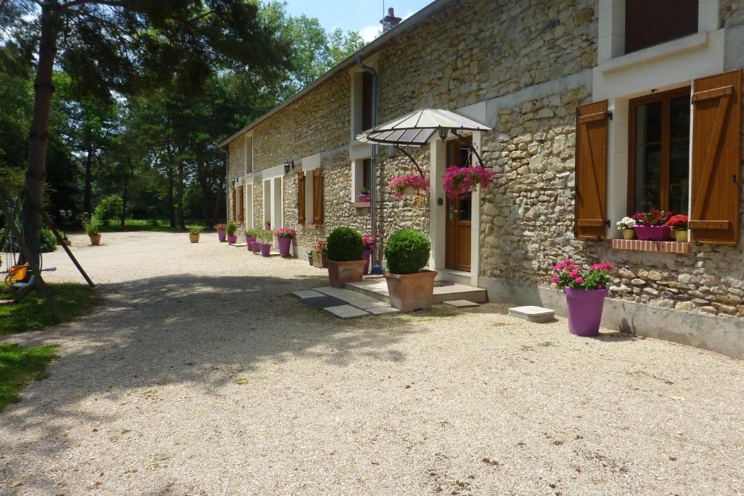 Photo of Others in Saint-Hilaire-de-Court