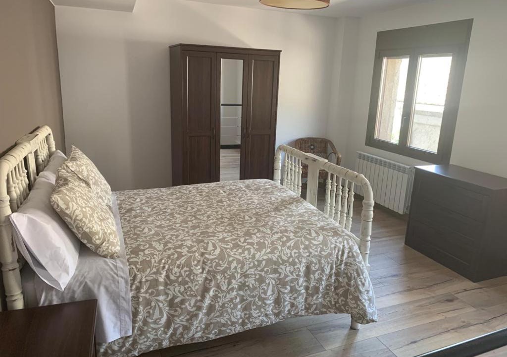 Photo of Bedroom in Arguis