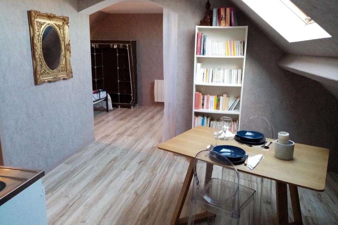 Photo of Livingroom in Ecrosnes