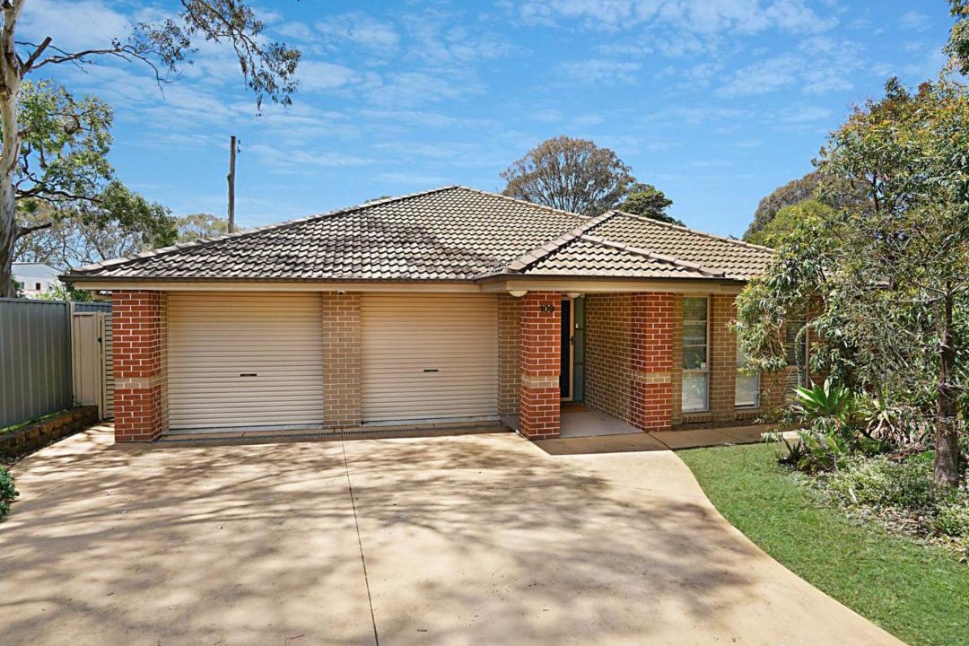 Photo of Buildings in Gorokan