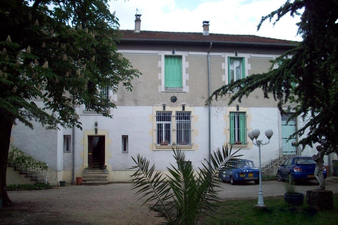 Photo of Others in Laroque