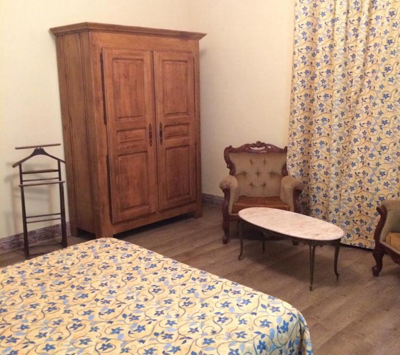 Photo of Others in Laroque