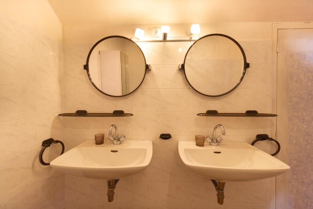 Photo of Bathroom in Bozouls