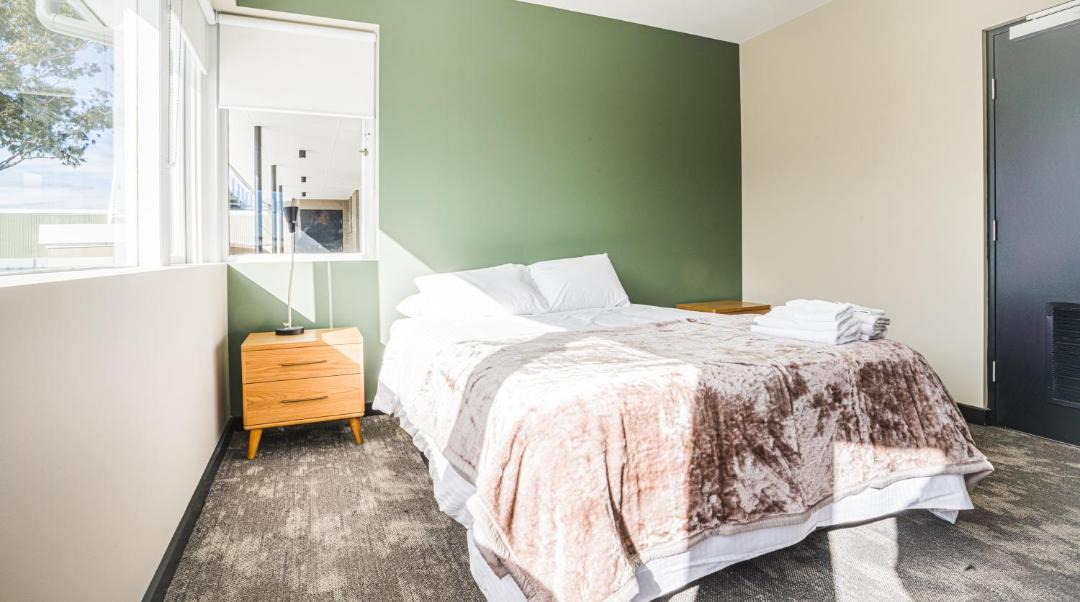 Photo of Bedroom in Peakhurst