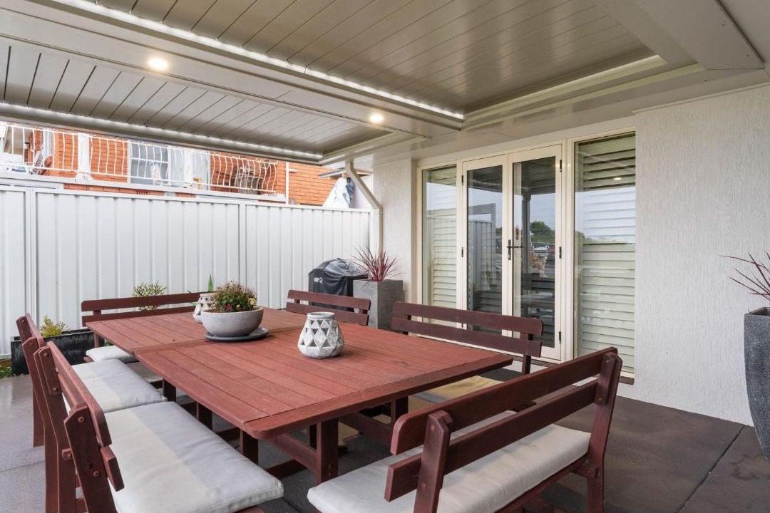 Photo of Others in Caves Beach