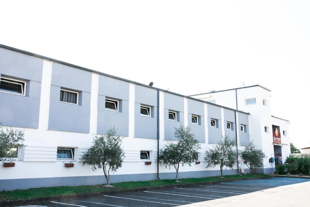 Photo of Others in Villenave-d'Ornon