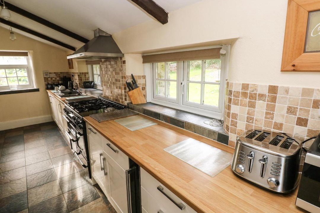 Photo of Kitchen in Llys Y Fran