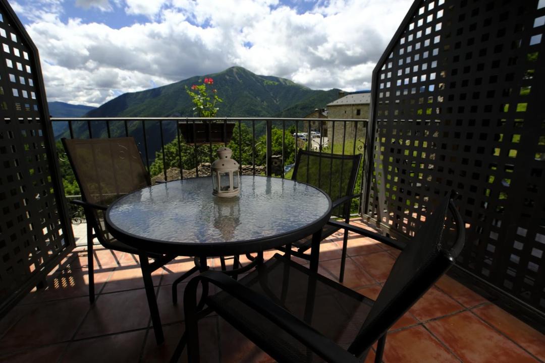 Photo of Patio Balcony in Buesa