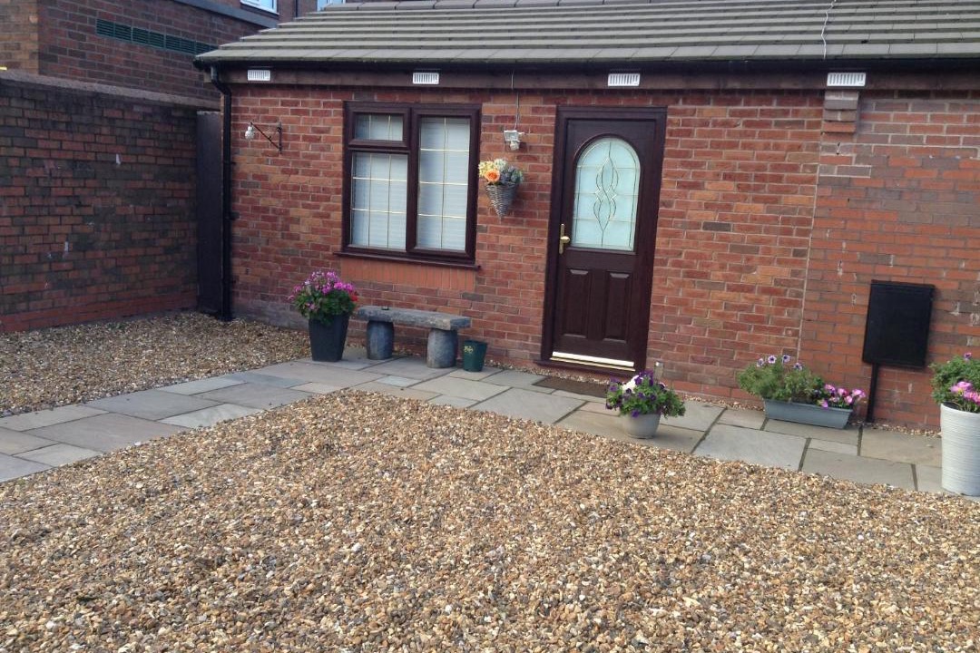 Photo of Others in Everton