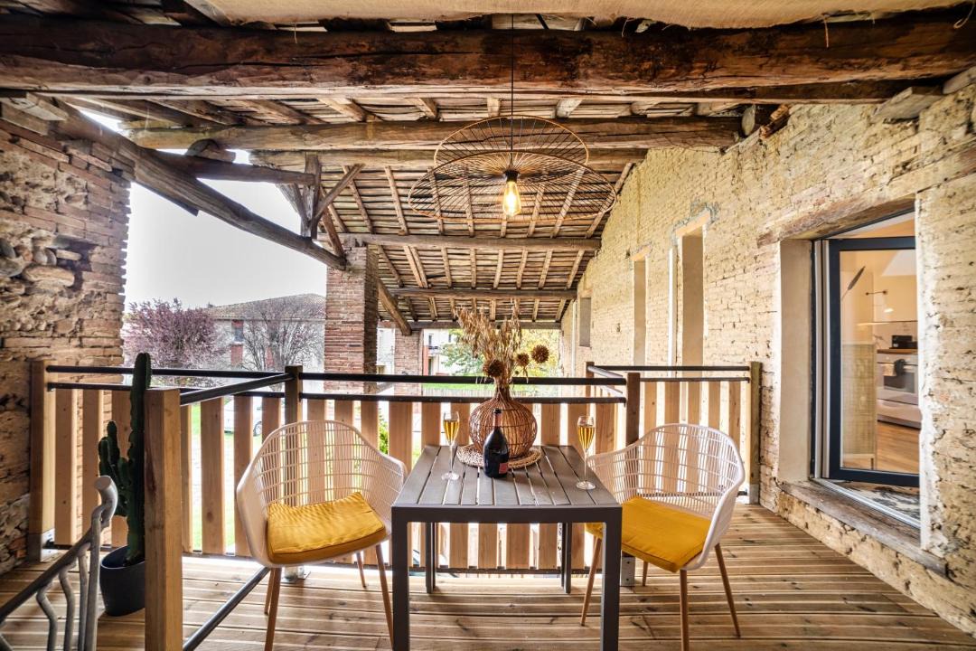 Photo of Others in Castelnau-d'Estretefonds