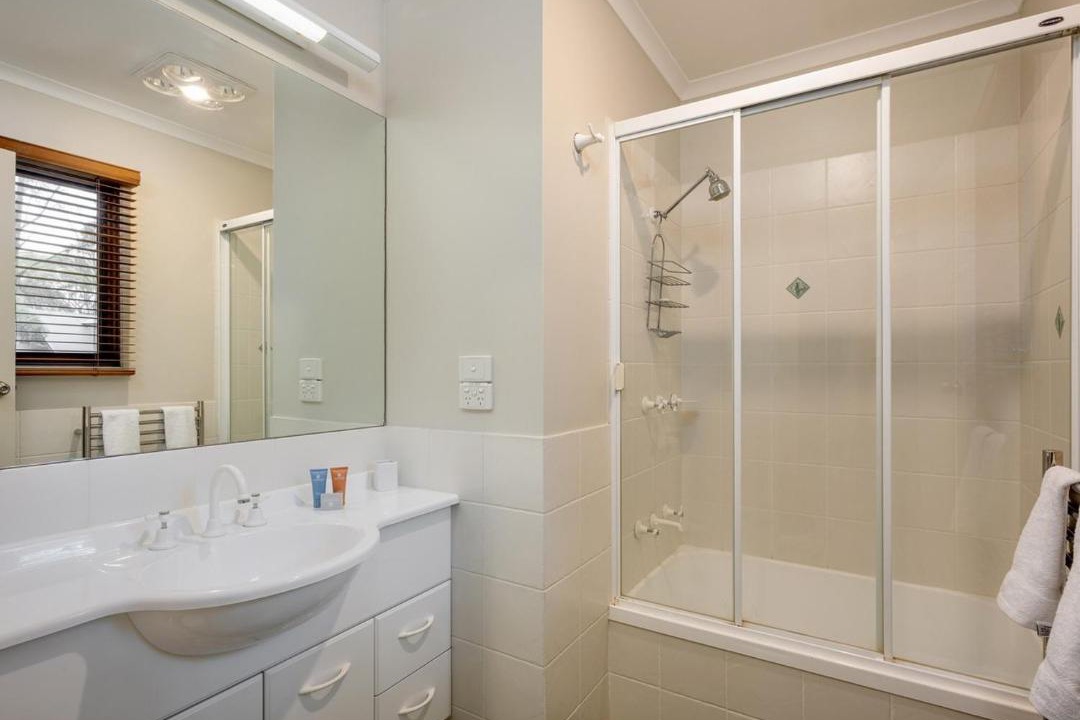 Photo of Bathroom in Dinner Plain