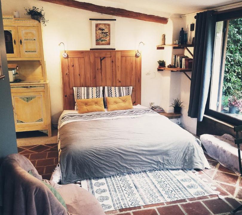 Photo of Others in Pereille