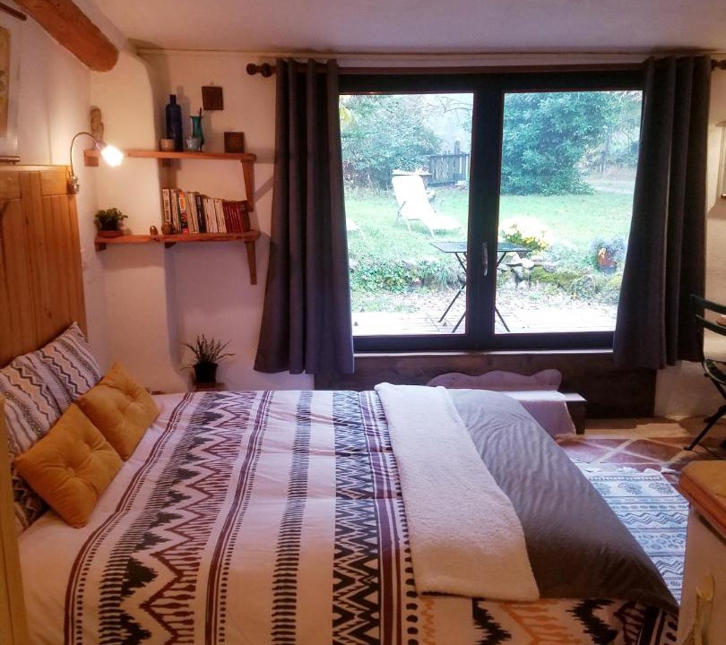 Photo of Others in Pereille