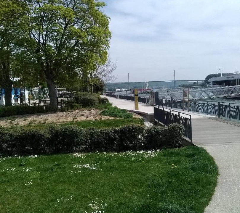 Photo of Others in Caudebec-en-Caux