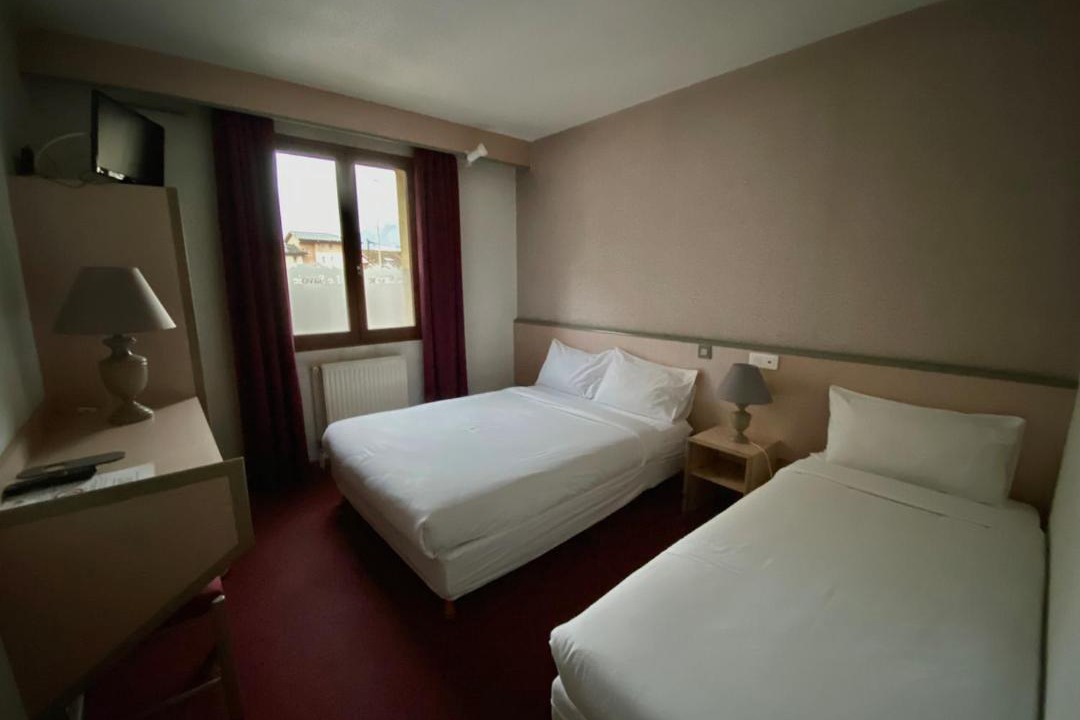 Photo of Bedroom in Albertville