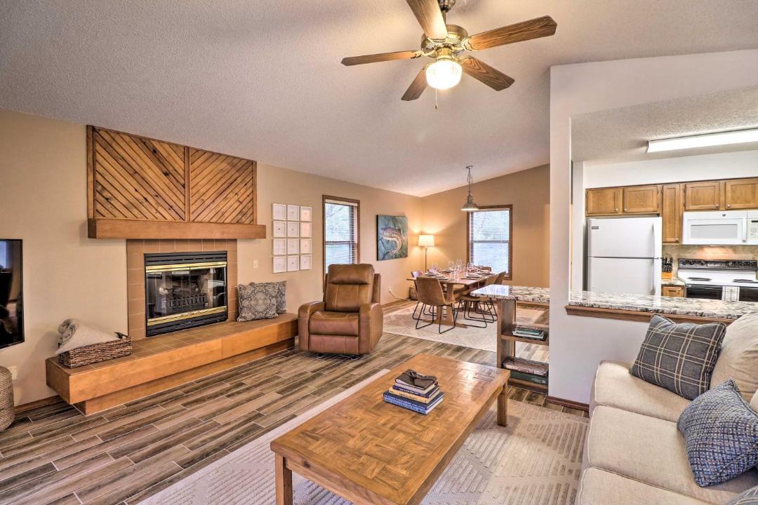 Photo of Others in Lone Rock