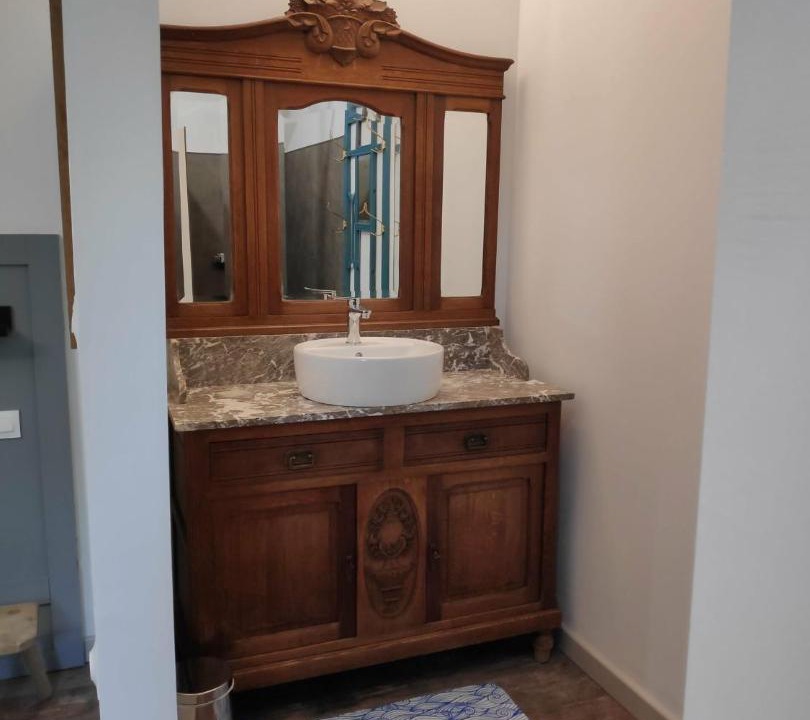 Photo of Bathroom in Dourlers