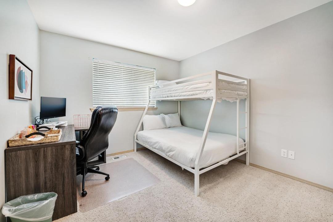 Photo of Livingroom in East Wenatchee