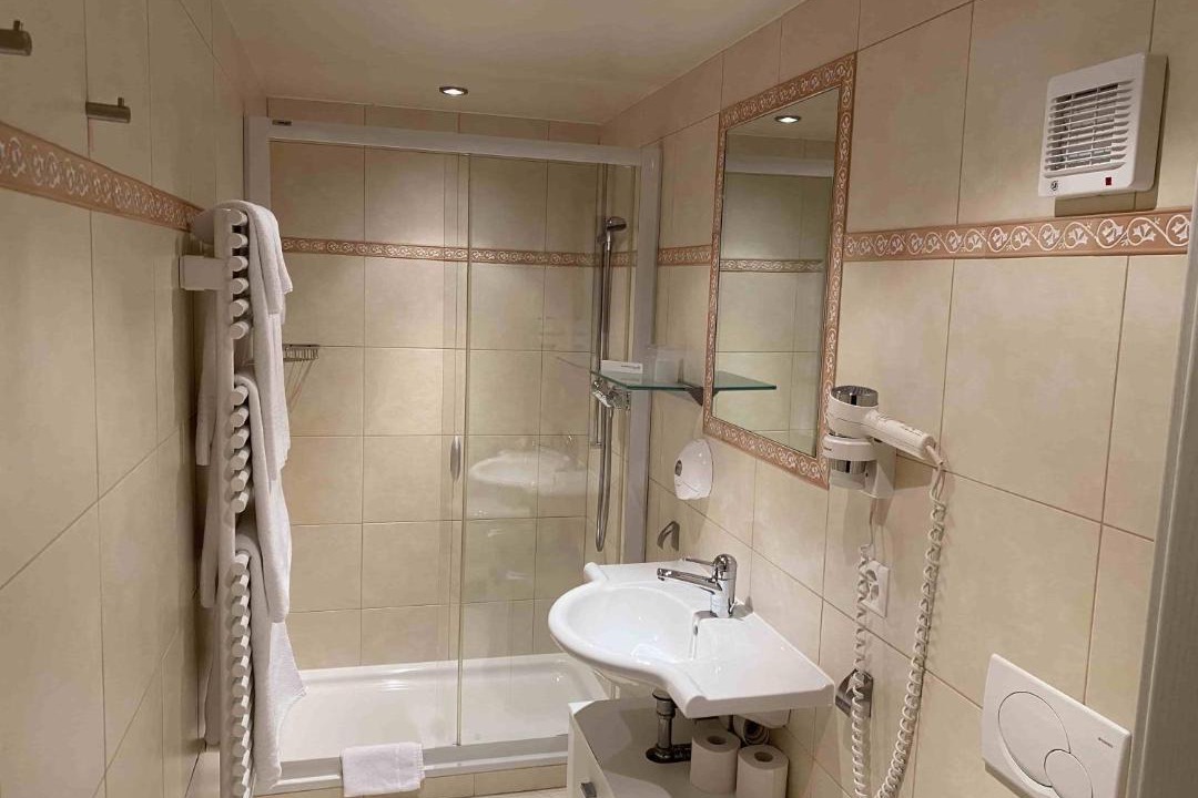 Photo of Bathroom in Dully