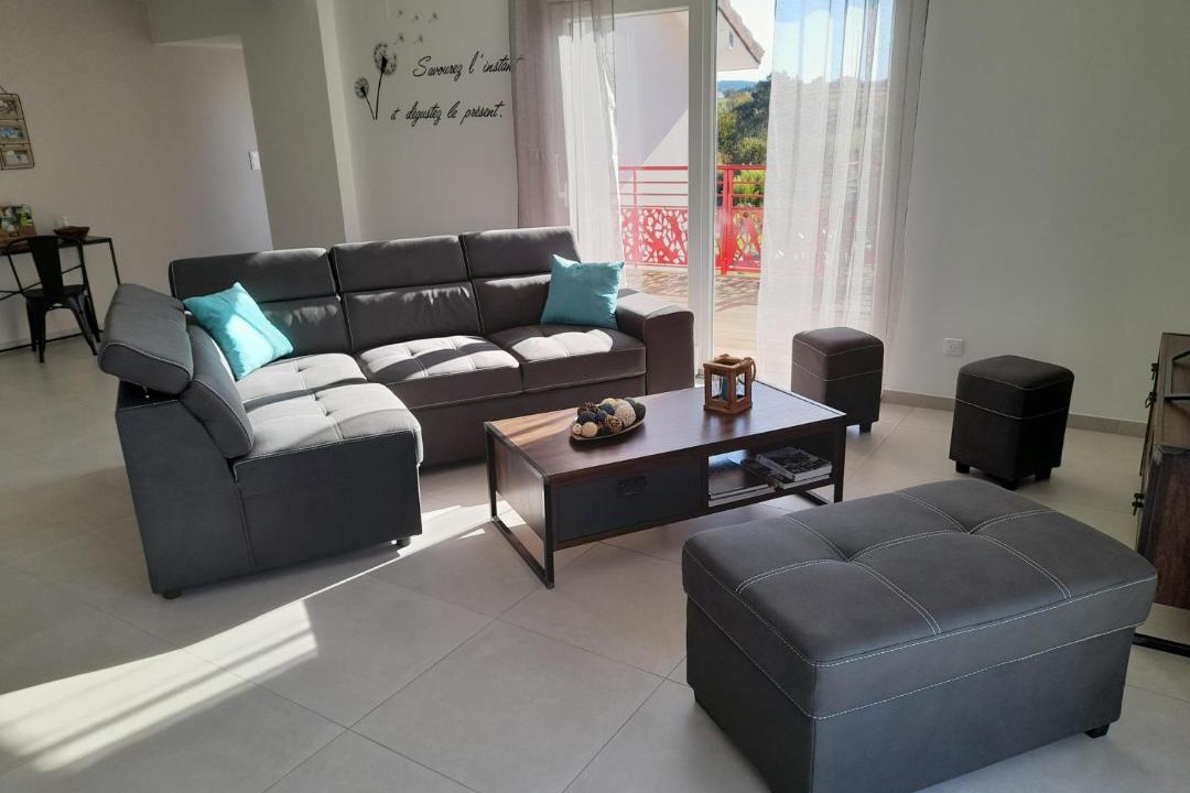 Photo of Livingroom in Fays