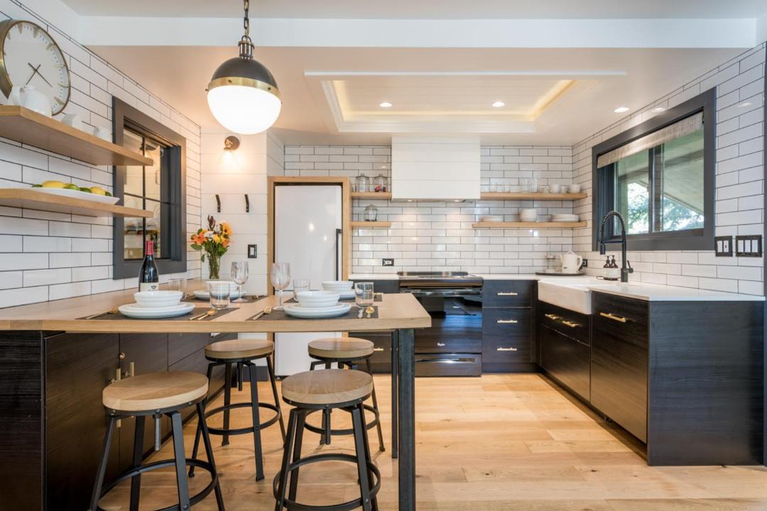 Photo of Kitchen in Elkhorn Village