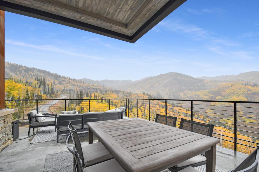 Photo of Patio Balcony in Empire Pass