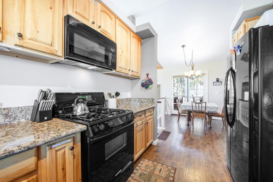 Photo of Kitchen in Idyllwild