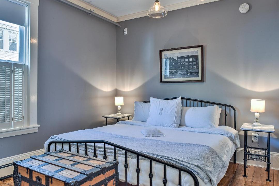 Photo of Others in Keene