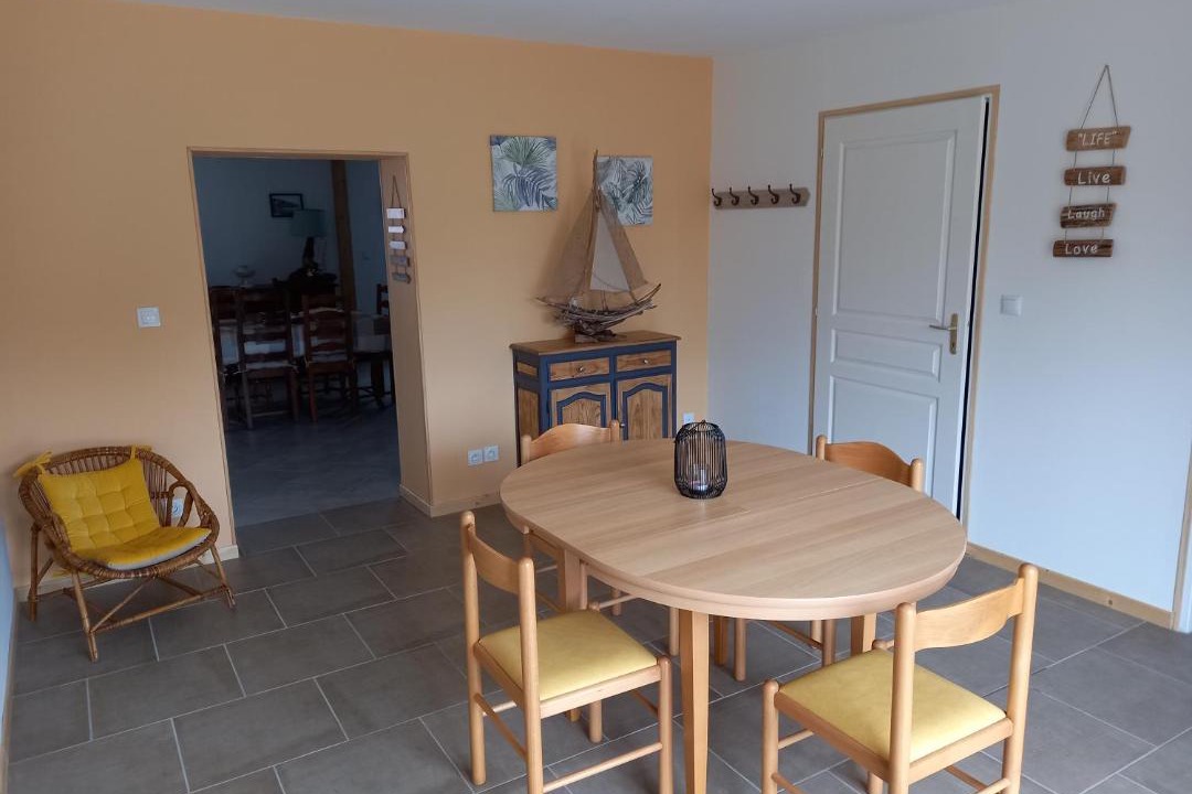 Photo of Others in Pende