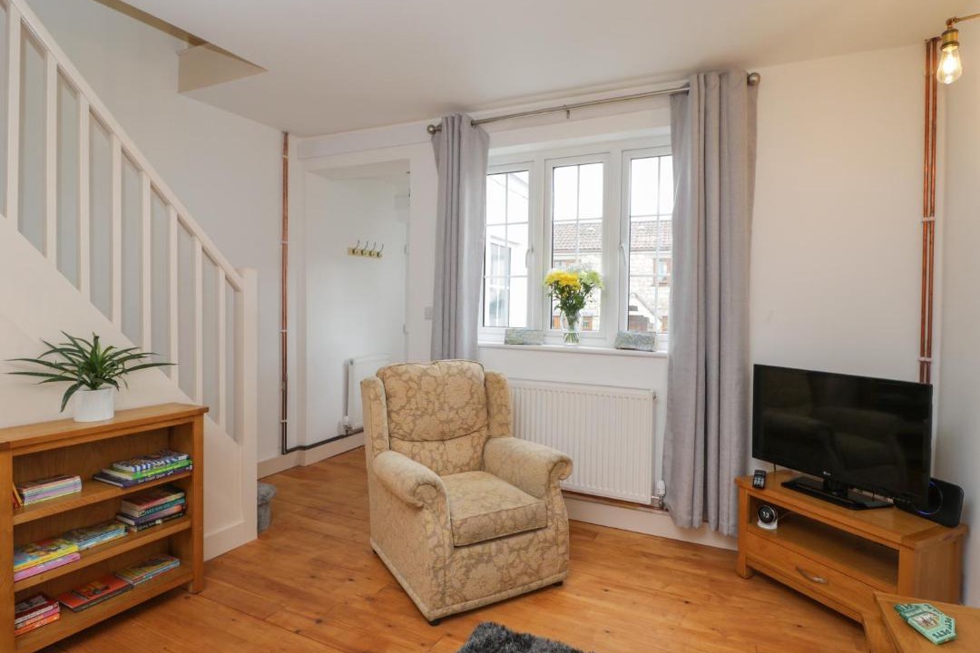 Photo of Livingroom in Cam